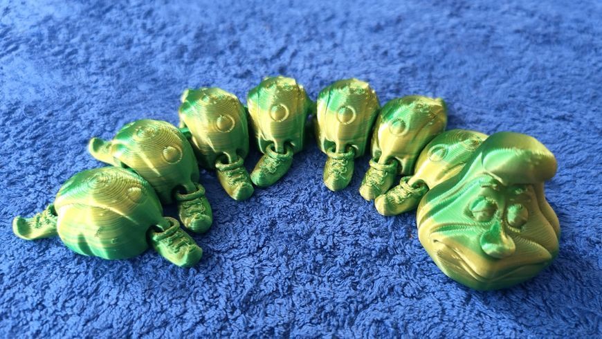 Гусениця рухлива іграшка 3D 3Dtoy35 фото